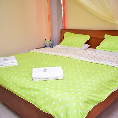 Joy Comfort Homestay Найроби Экстерьер фото