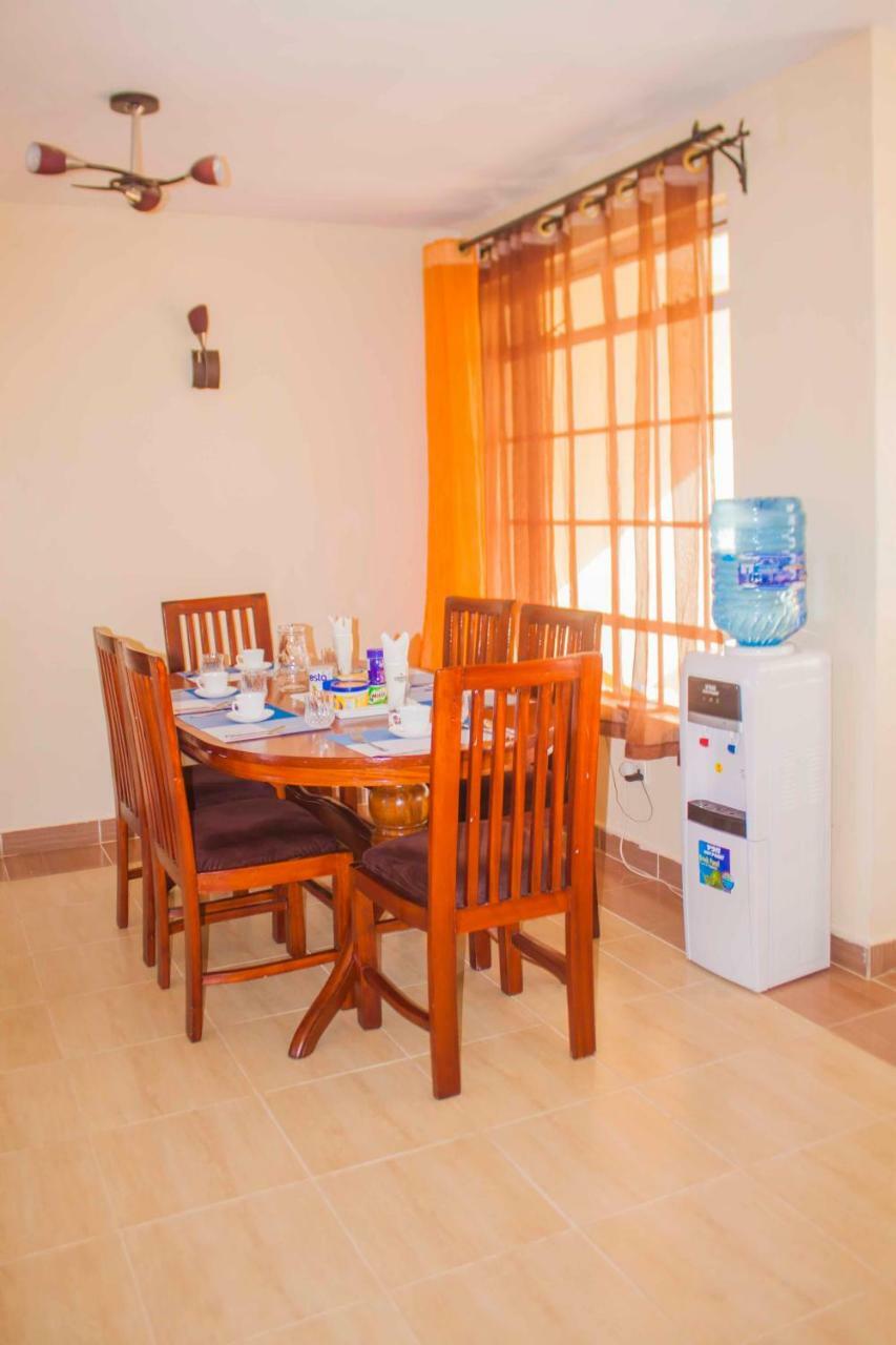 Joy Comfort Homestay Найроби Экстерьер фото