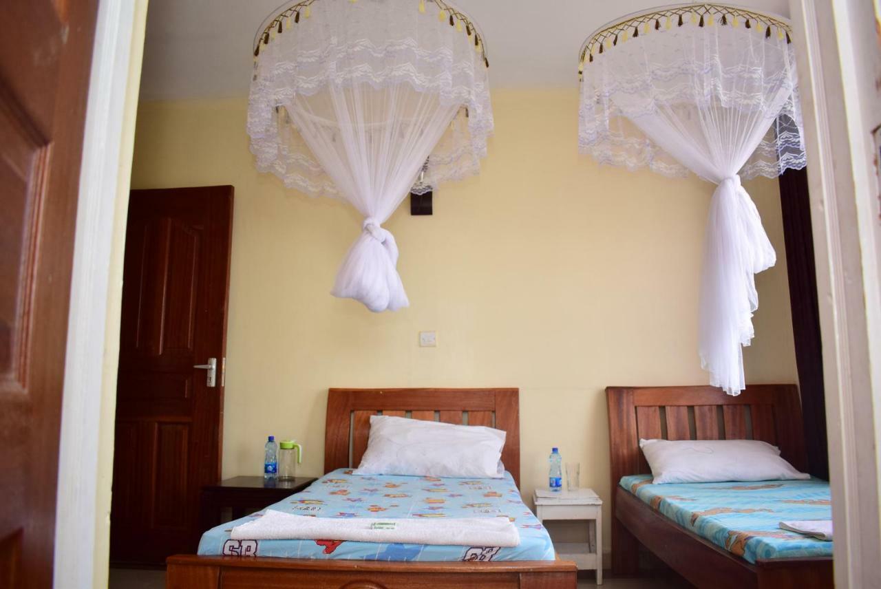 Joy Comfort Homestay Найроби Экстерьер фото
